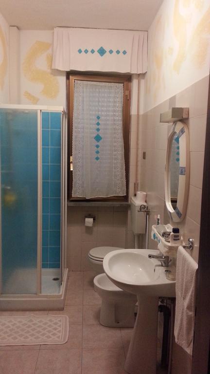 Albergo Il Cantuccio Bolano 部屋 写真
