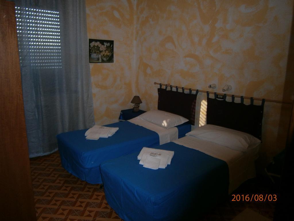 Albergo Il Cantuccio Bolano エクステリア 写真