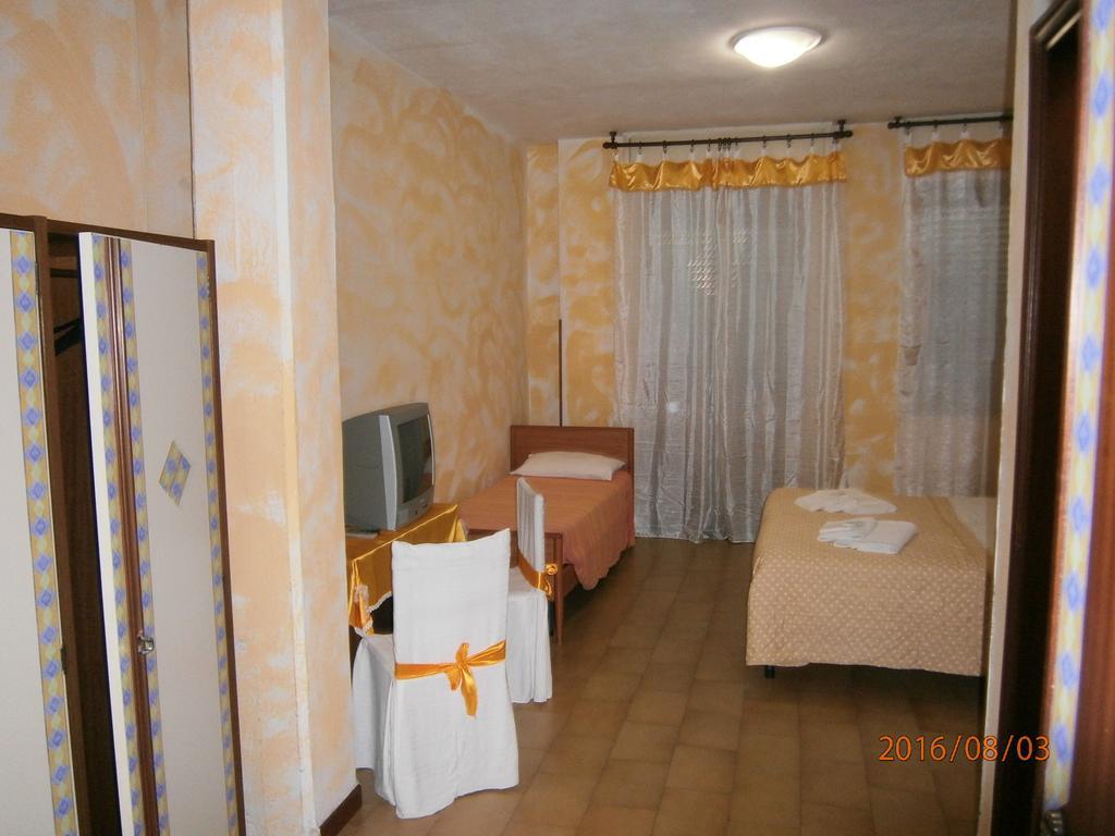 Albergo Il Cantuccio Bolano エクステリア 写真